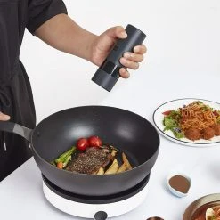 Xiaomi Youpin Huohou Electric Automatic Mill Pepper And Salt Grinder Add Battery & Ceramic Grinding Core - Black -JIMMY Shop Xiaomi Youpin Huohou Electric Grinder 496306 4